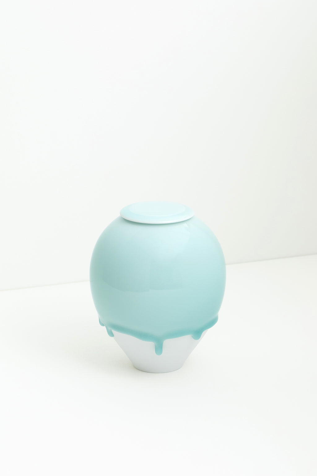 Celadon Vessel “Wearing a Hat” Rounded Ver.