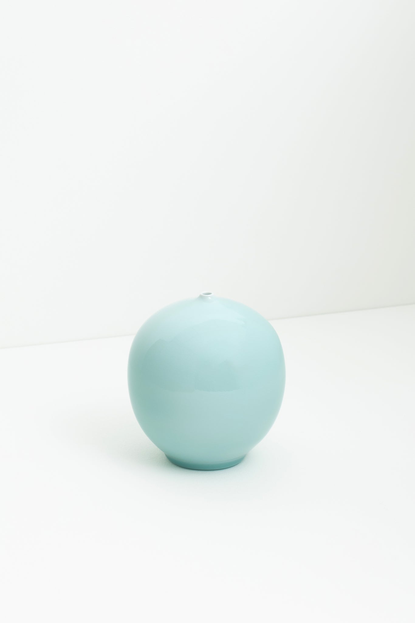 Celadon Vessel “Pebble”