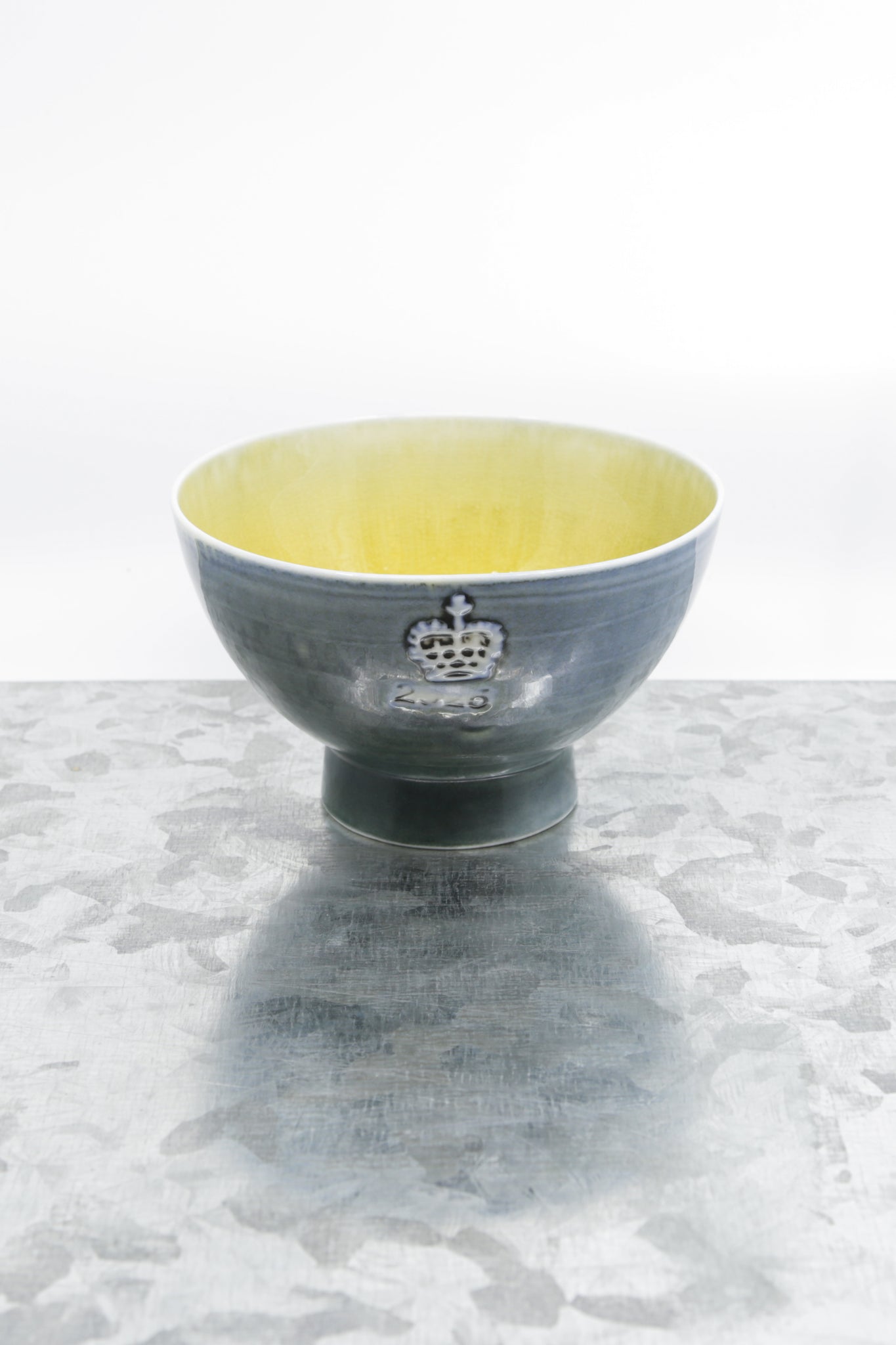 Porcelain bowl