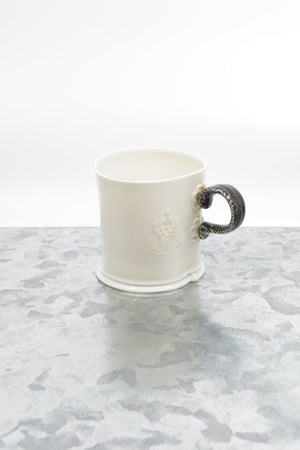 Special porcelain mug with flower detail