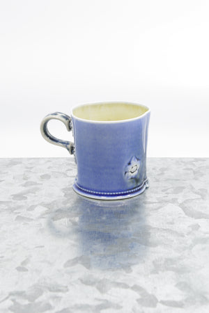 Special porcelain mug with flower detail